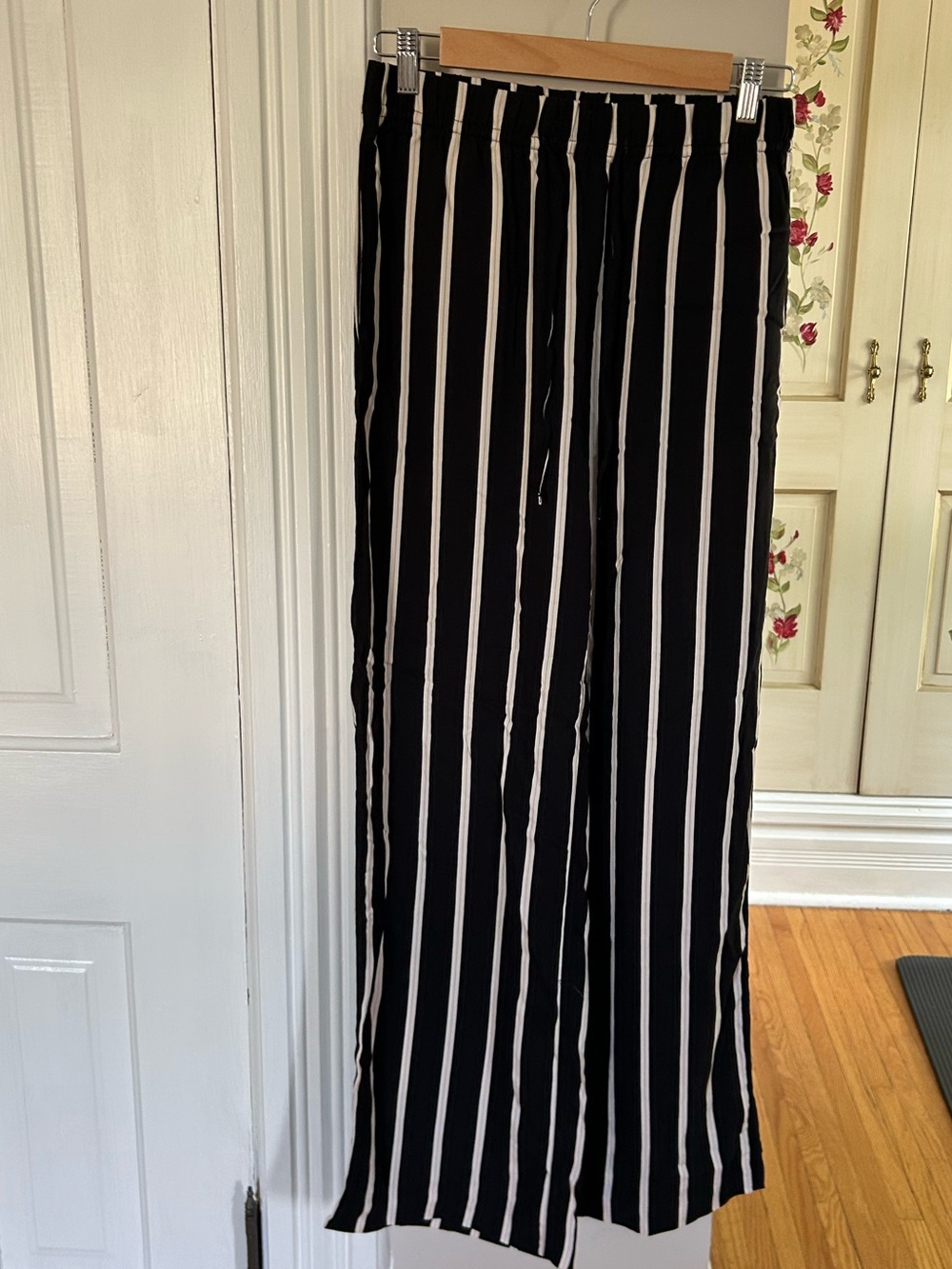 NWT H&M striped wide leg breezy pants